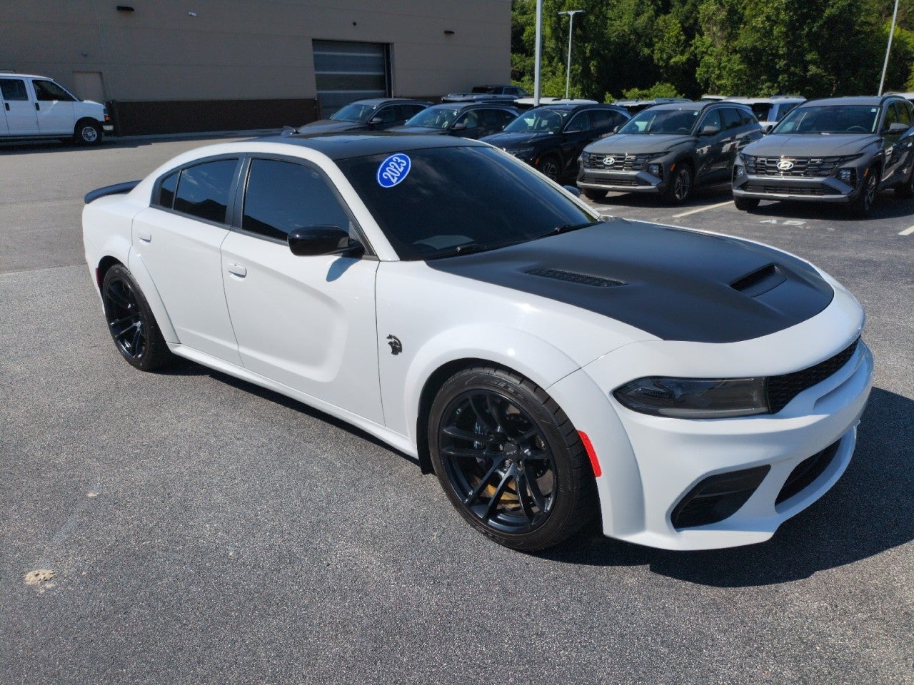 White 2023 Dodge Charger SRT Hellcat Widebody Jailbreak RWD Sedan Rear-Wheel Drive Automatic