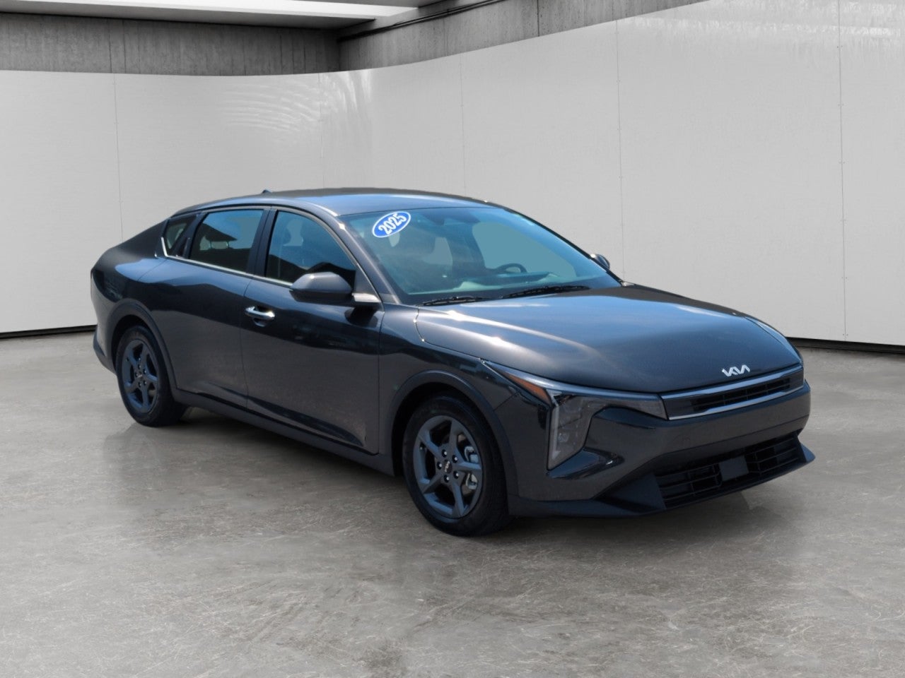  2025 Kia K4 LX FWD   