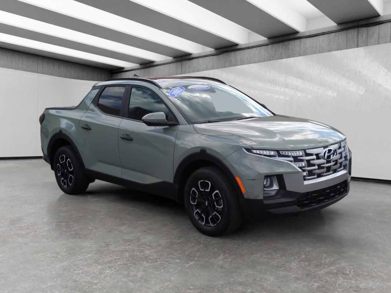 Green 2022 Hyundai Santa Cruz Pickup Truck Front-Wheel Drive Automatic