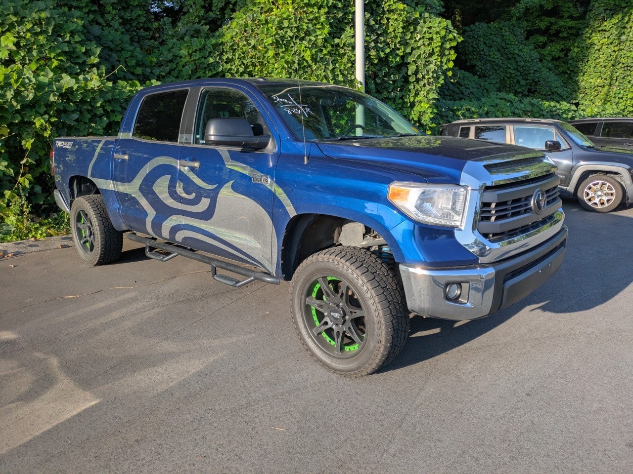 Blue Ribbon Metallic 2015 Toyota Tundra Pickup Truck Four-Wheel Drive Automatic