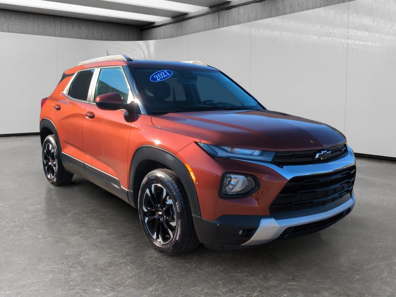 Red (Dark Copper Metallic) 2021 Chevrolet Trailblazer SUV / Crossover Front-Wheel Drive Automatic