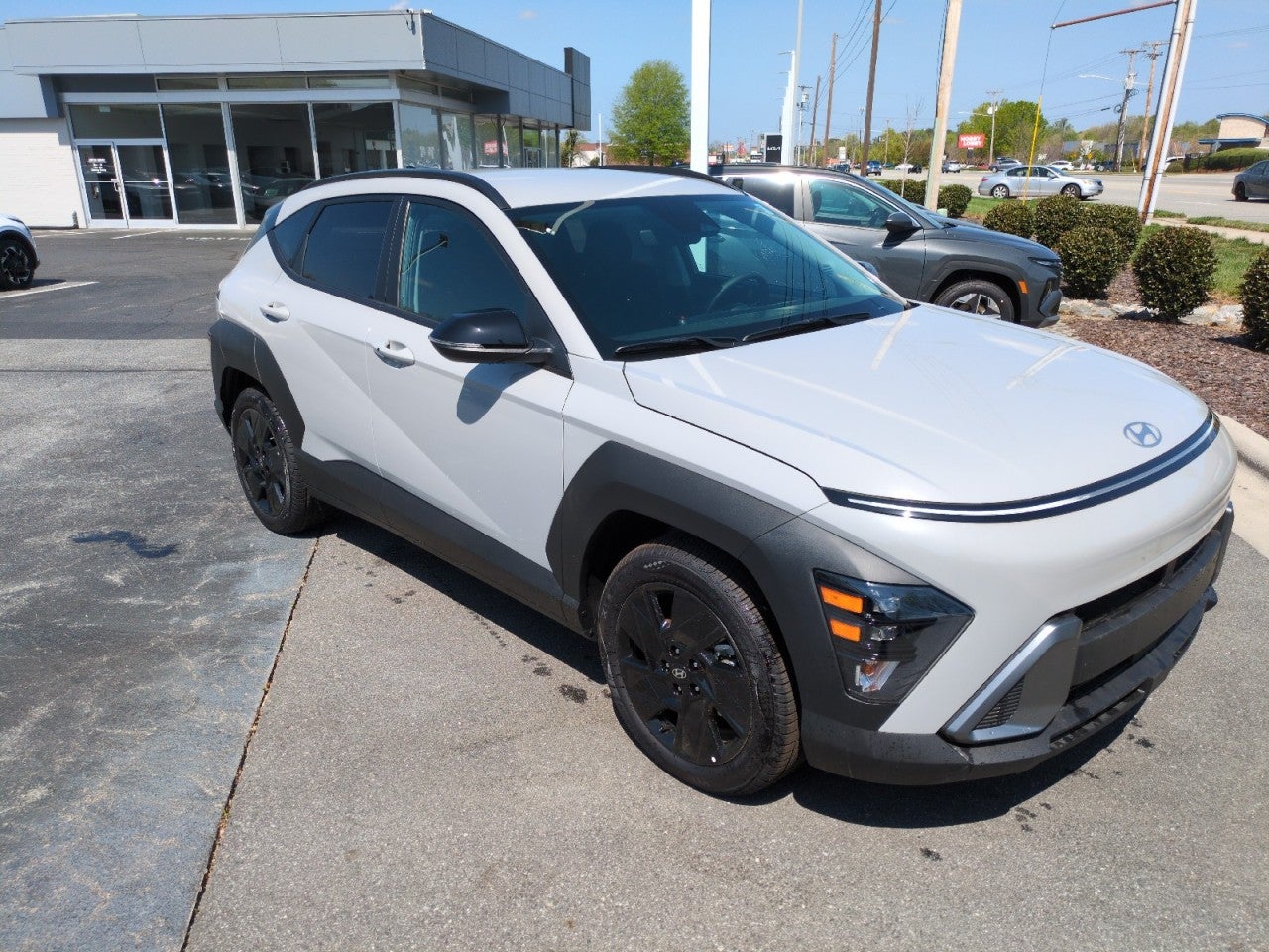 Cyber Gray Metallic 2026 Hyundai Kona SUV / Crossover Front-Wheel Drive 