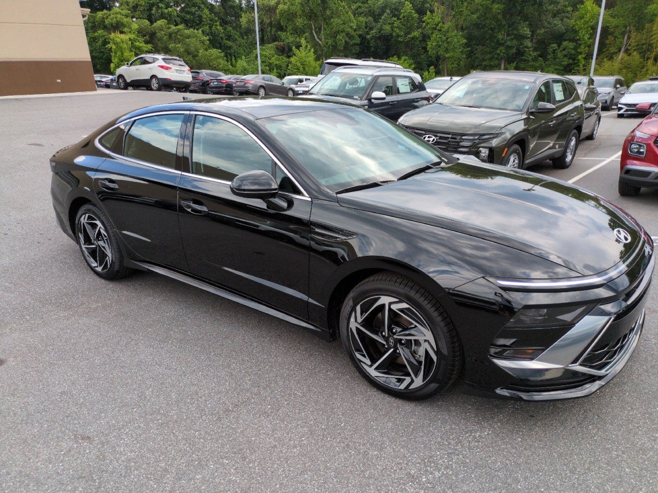 Black 2026 Hyundai Sonata Sedan Front-Wheel Drive Automatic