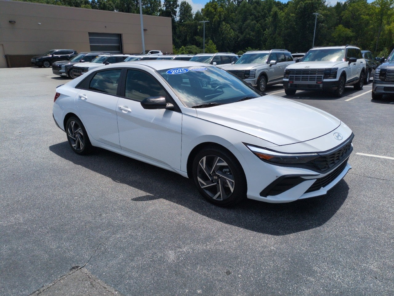 Serenity White 2025 Hyundai Elantra Sedan Front-Wheel Drive Automatic