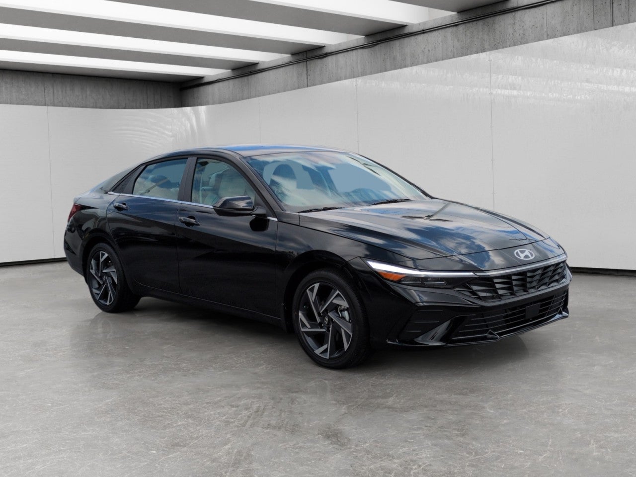 Black 2026 Hyundai Elantra Sedan Front-Wheel Drive Automatic