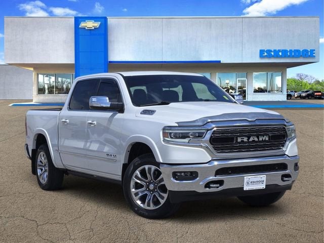 White 2022 RAM 1500 Limited Crew Cab 4WD Pickup Truck Four-Wheel Drive Automatic