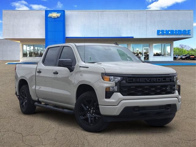 White Sands 2026 Chevrolet Silverado 1500 Pickup Truck Four-Wheel Drive Automatic