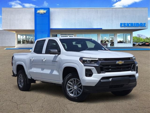 Summit White 2026 Chevrolet Colorado Pickup Truck 4X2 Automatic
