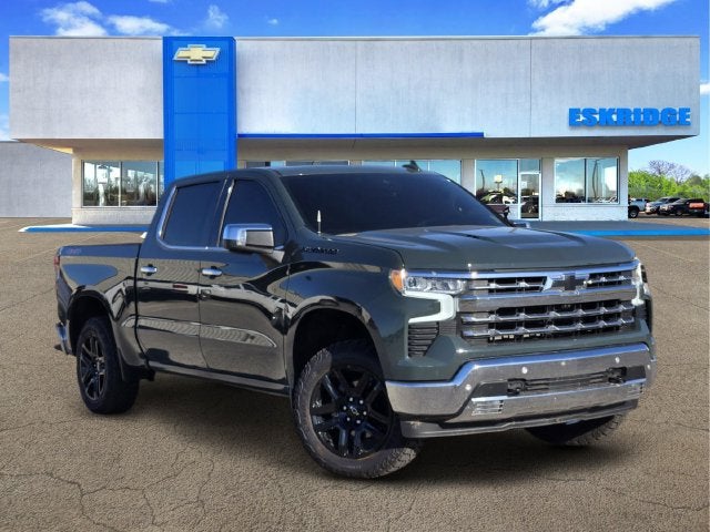 2026 Chevrolet Silverado 1500 LTZ Crew Cab 4WD