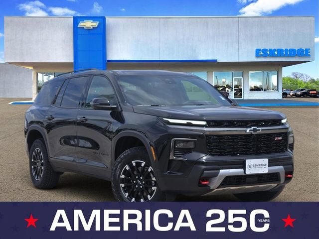 Mosaic Black Metallic 2026 Chevrolet Traverse SUV / Crossover Four-Wheel Drive Automatic