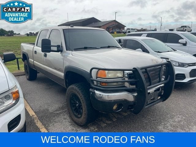 Silver Birch Metallic 2005 GMC Sierra 2500HD Pickup Truck Four-Wheel Drive Automatic