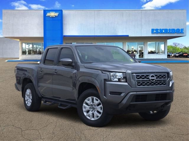 Gray 2022 Nissan Frontier SV Crew Cab 4WD Pickup Truck Four-Wheel Drive Automatic