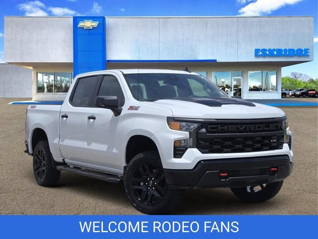 Summit White 2026 Chevrolet Silverado 1500 Pickup Truck Four-Wheel Drive Automatic