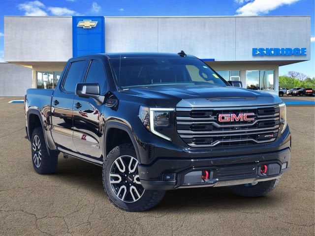  2024 GMC Sierra 1500 AT4 Crew Cab 4WD   