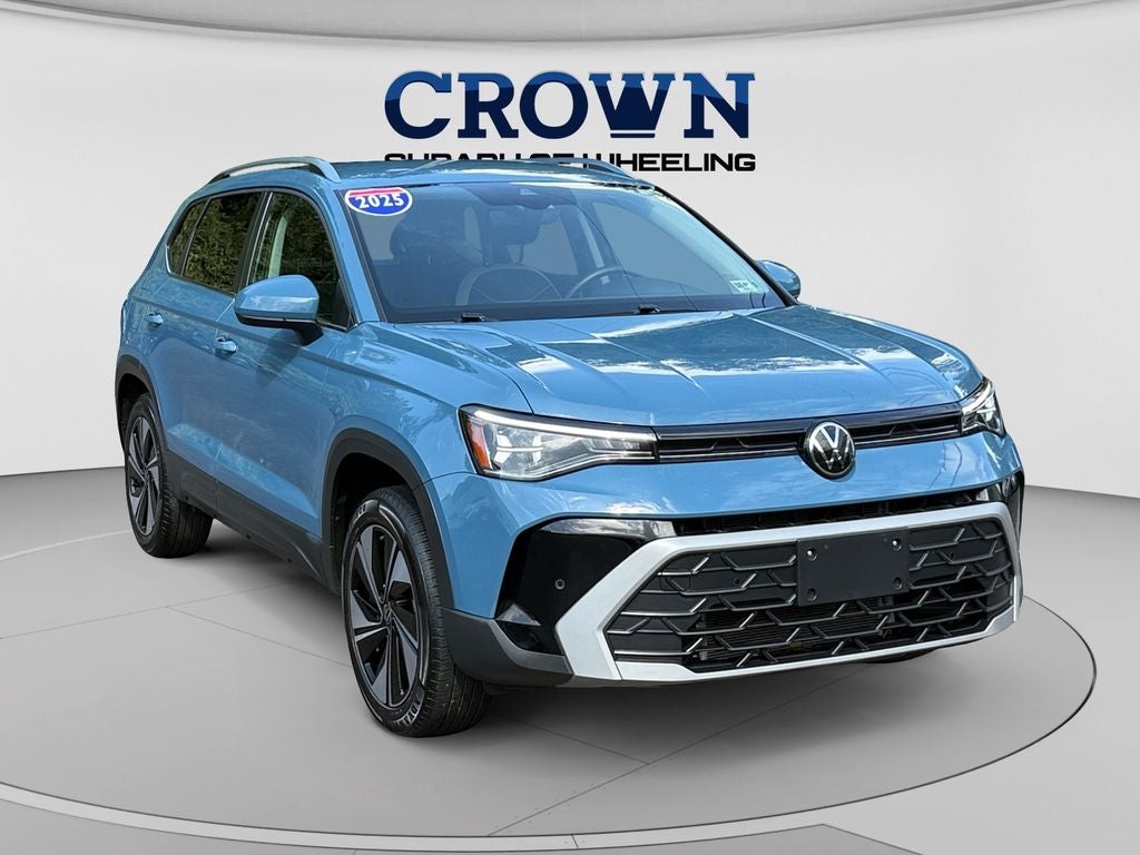 2025 Volkswagen Taos 4Motion SE