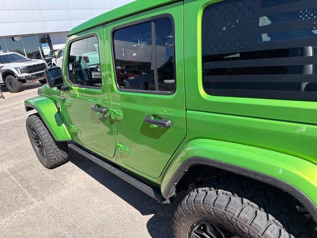 2026 Jeep Wrangler SAHARA Convertible Slide 10