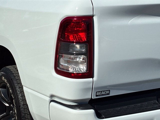 2024 RAM 1500 BIG HORN/LONE STAR Crew Cab Pickup Slide 12