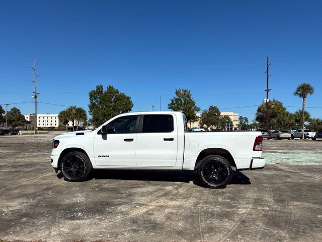 2024 RAM 1500 BIG HORN/LONE STAR Crew Cab Pickup Slide 4