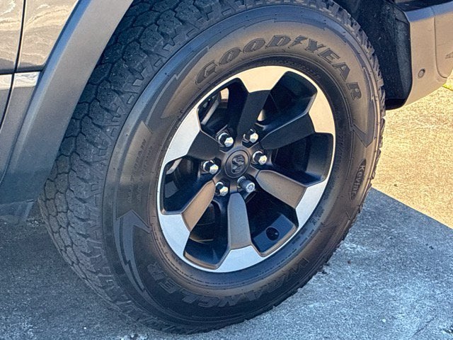 2019 RAM 1500 REBEL Crew Cab Pickup Slide 14