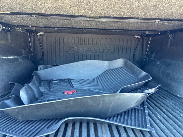 2019 RAM 1500 REBEL Crew Cab Pickup Slide 15
