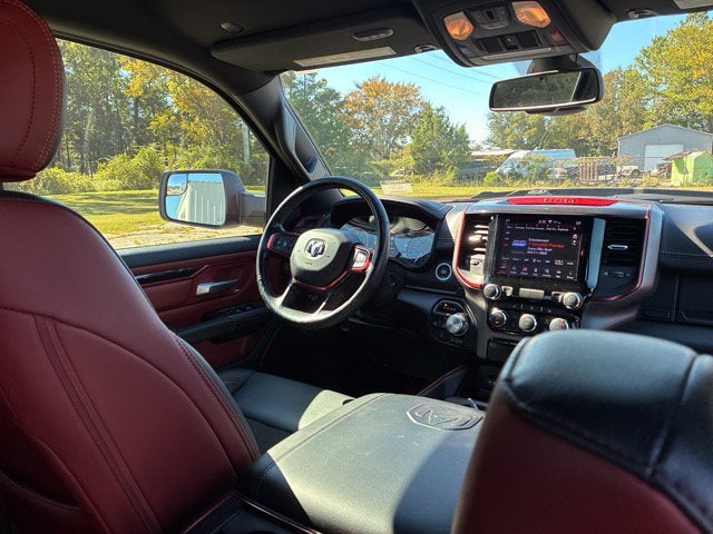 2019 RAM 1500 REBEL Crew Cab Pickup Slide 21