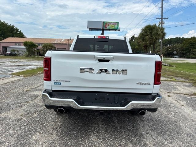 2025 RAM 1500 LIMITED Crew Cab Pickup Slide 3