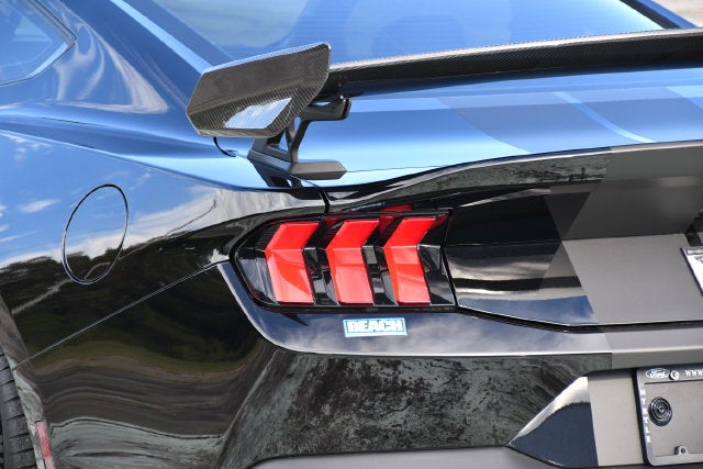 2025 Ford Mustang SHELBY GT 350 2dr Car Slide 12