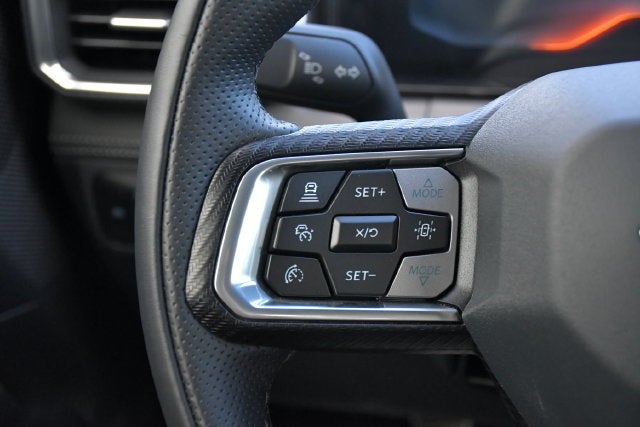 2025 Ford Mustang SHELBY GT 350 2dr Car Slide 31