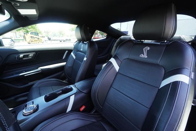 2022 Ford Mustang SHELBY GT500 2dr Car Slide 17