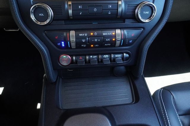 2022 Ford Mustang SHELBY GT500 2dr Car Slide 25