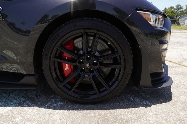 2022 Ford Mustang SHELBY GT500 2dr Car Slide 33