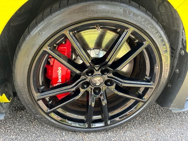 2021 Ford Mustang SHELBY GT500 2dr Car Slide 16