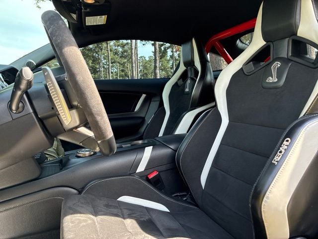 2021 Ford Mustang SHELBY GT500 2dr Car Slide 23