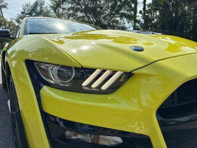 2021 Ford Mustang SHELBY GT500 2dr Car Slide 8