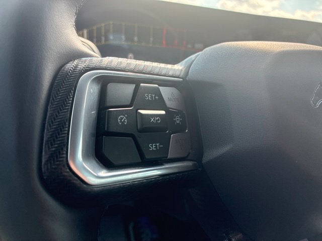 2025 Ford Mustang GT PREMIUM Convertible Slide 25