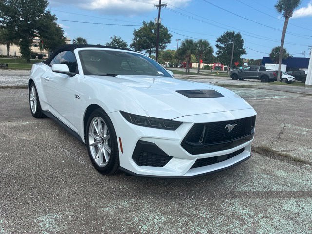2025 Ford Mustang GT PREMIUM Convertible Slide 34