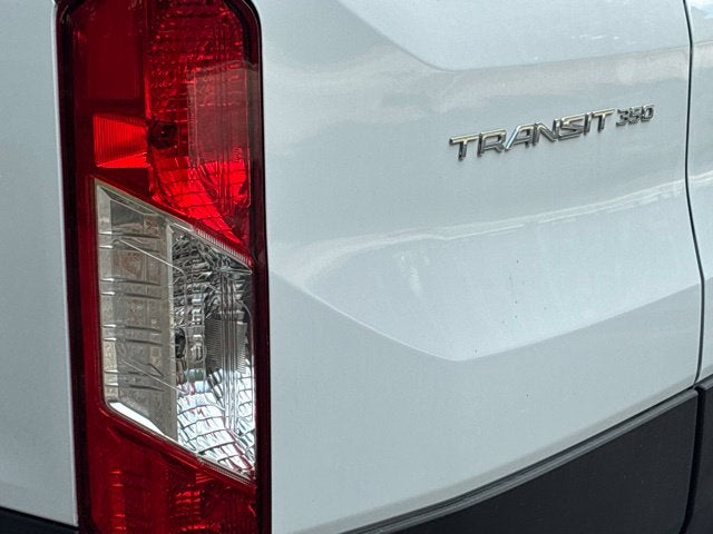 2025 Ford Transit-350 XLT Van Slide 11
