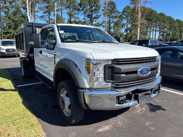 2019 Ford F-450SD XL DRW Truck Slide 24