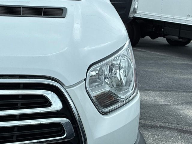 2019 Ford Transit-150 XLT Van Slide 8