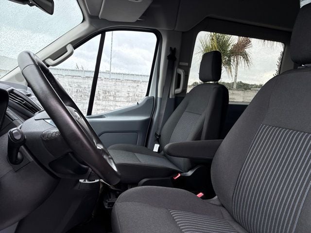 2019 Ford Transit-150 XLT Van Slide 22
