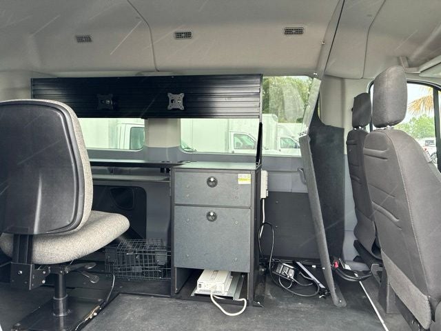 2019 Ford Transit-150 XLT Van Slide 23
