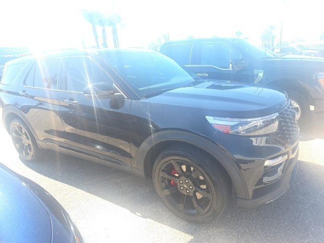 2023 Ford Explorer ST SUV Slide