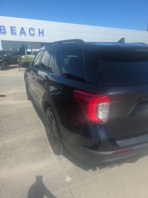 2023 Ford Explorer ST SUV Slide 4