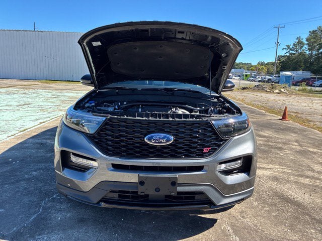 2023 Ford Explorer ST SUV Slide 18