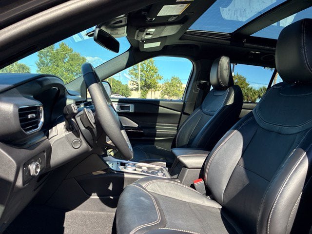 2023 Ford Explorer ST SUV Slide 19