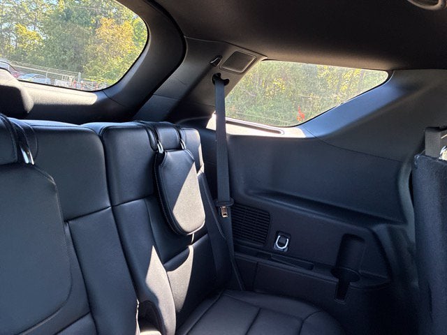 2023 Ford Explorer ST SUV Slide 23