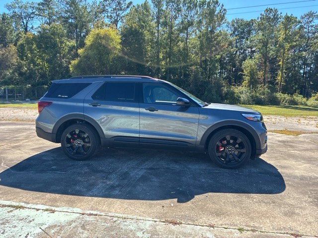 2023 Ford Explorer ST SUV Slide 0