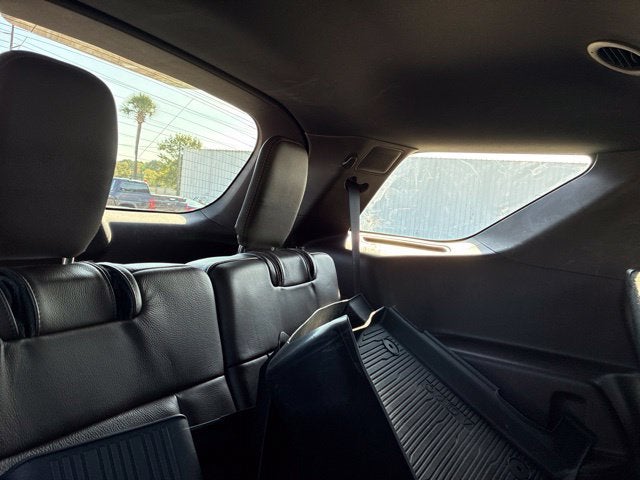 2022 Ford Explorer KING RANCH SUV Slide 24