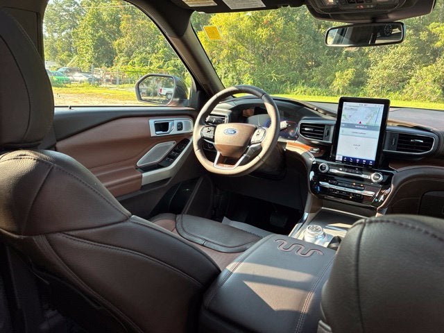 2022 Ford Explorer KING RANCH SUV Slide 26