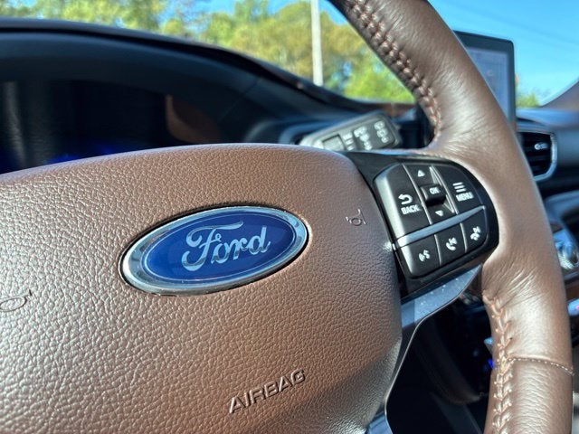 2022 Ford Explorer KING RANCH SUV Slide 30